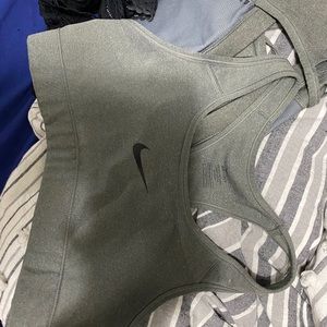 nike sports bra